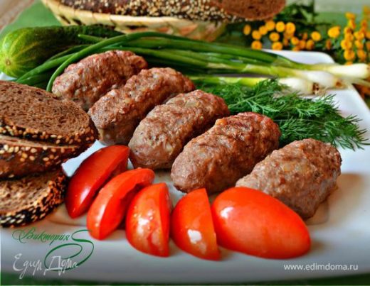 Чевапчичи, черногорские мясные колбаски