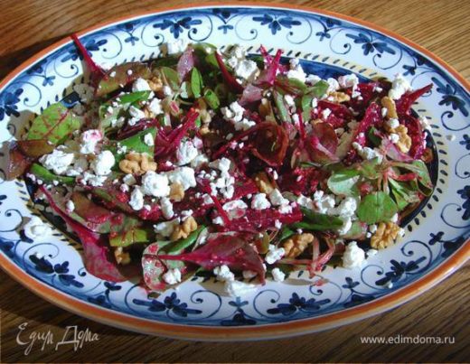 Салат со свеклой, анчоусами и грецкими орехами