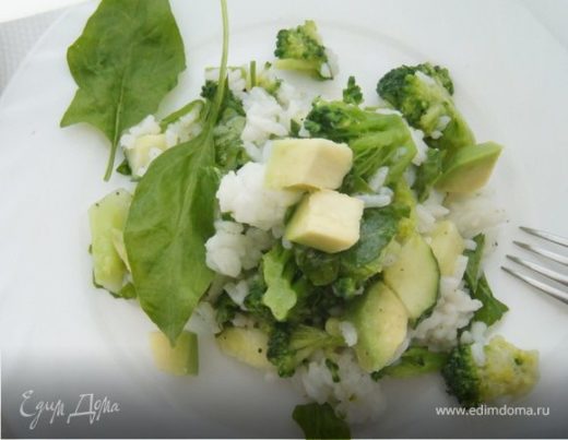 Зеленый рисовый салат